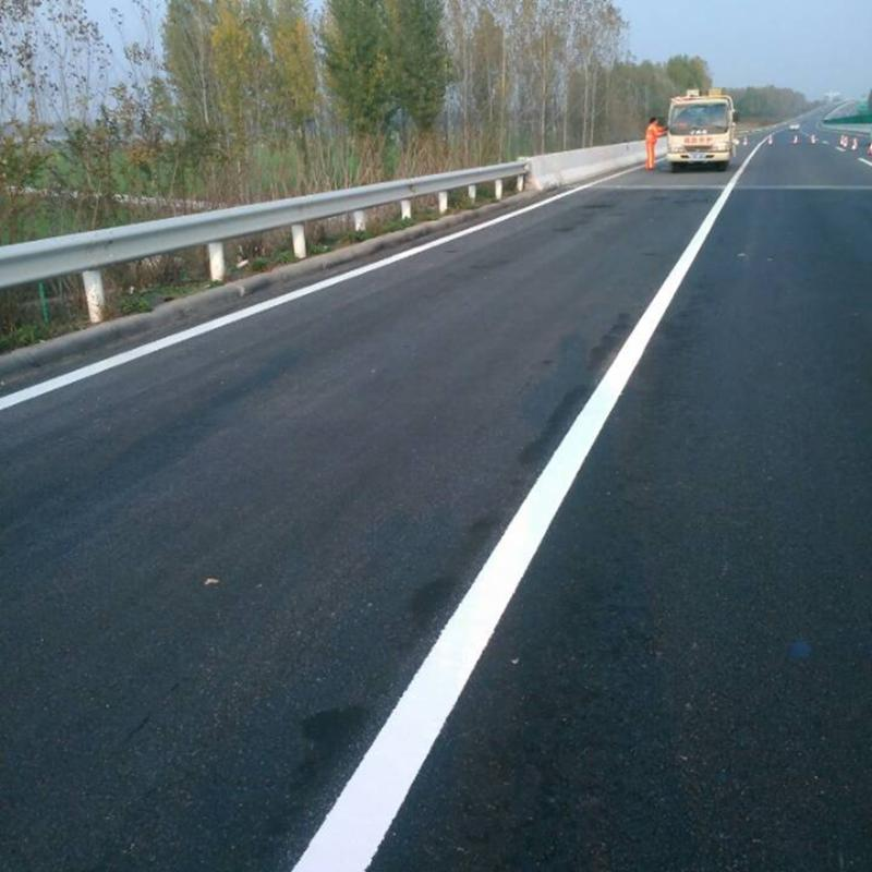 南京道路標線全解析 從標線看懂金陵城的交通語言